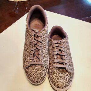 Nike Women Classic Ultra PRM 749647 500 Purple Smoke - US 7.5